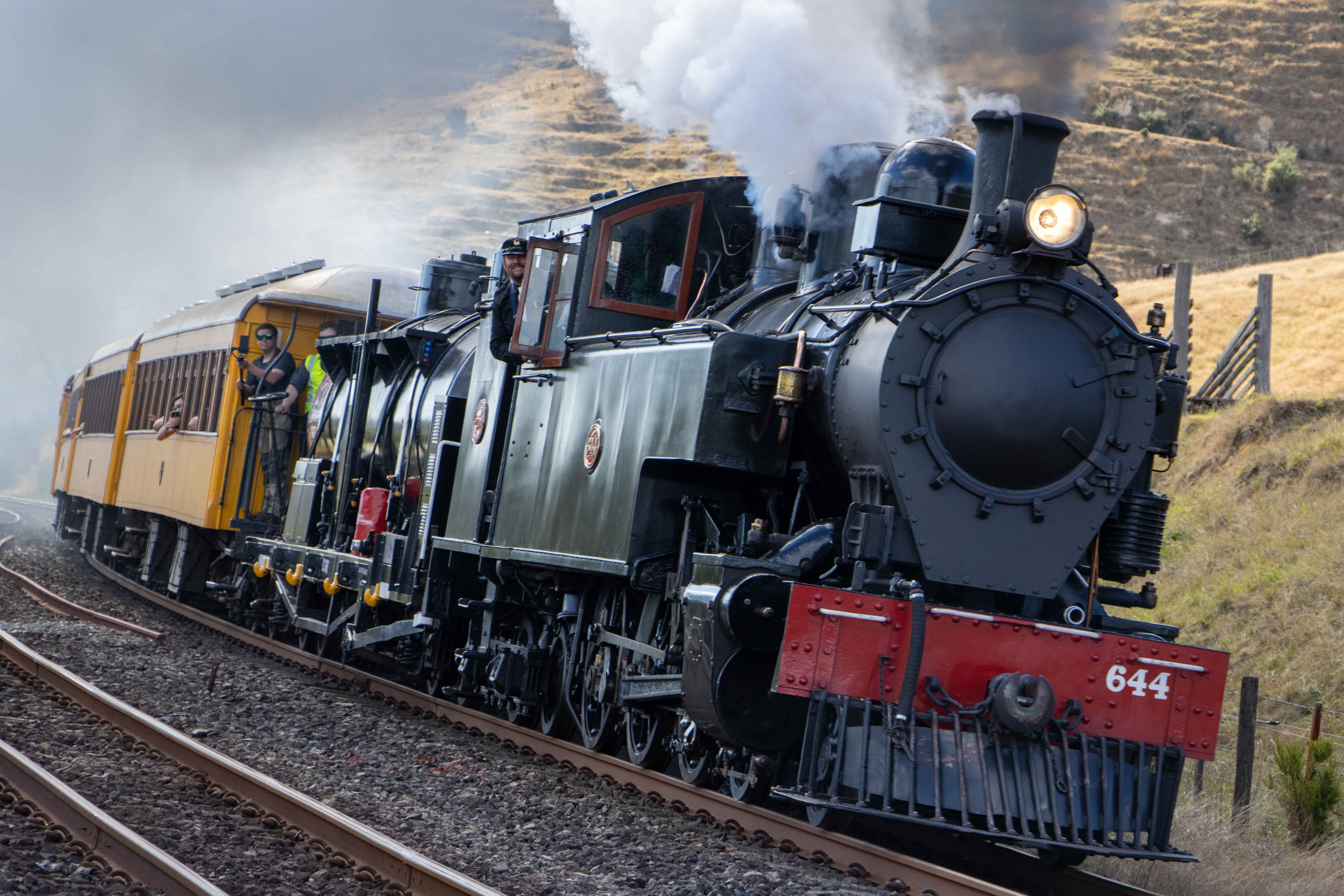 Steam Locomotive WW644